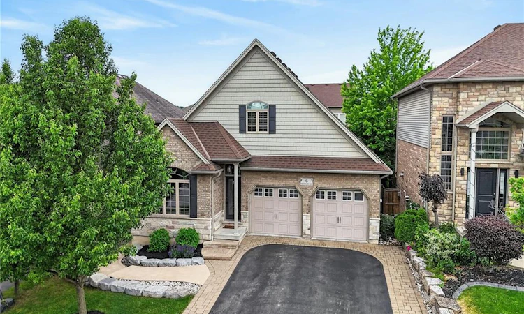 6 Southwood Crescent
