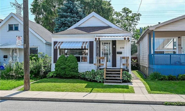 220 Paling Avenue