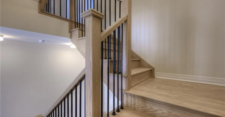 104 Settlers Road E, Oakville, ON, L6H 7W5 - 14