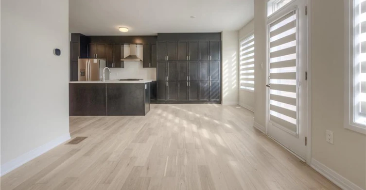 104 Settlers Road E, Oakville, ON, L6H 7W5 - 11