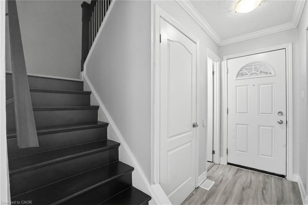 7-125 Limeridge Road W, Hamilton, ON, L9C 2V3 - 14