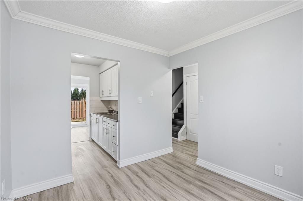 7-125 Limeridge Road W, Hamilton, ON, L9C 2V3 - 13