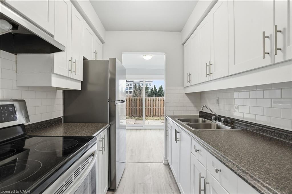 7-125 Limeridge Road W, Hamilton, ON, L9C 2V3