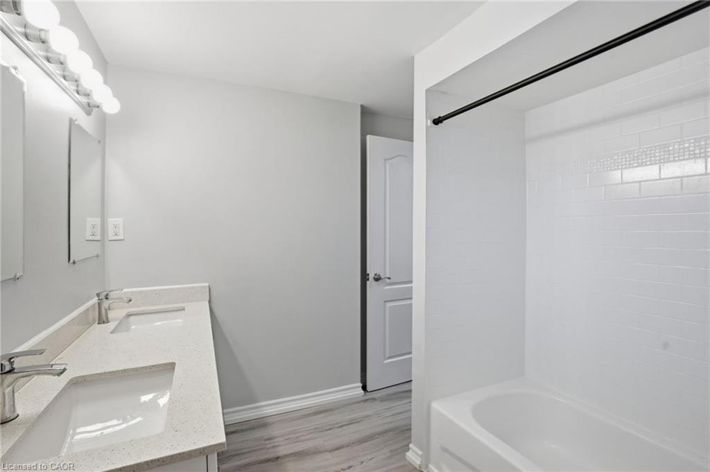 7-125 Limeridge Road W, Hamilton, ON, L9C 2V3 - 23