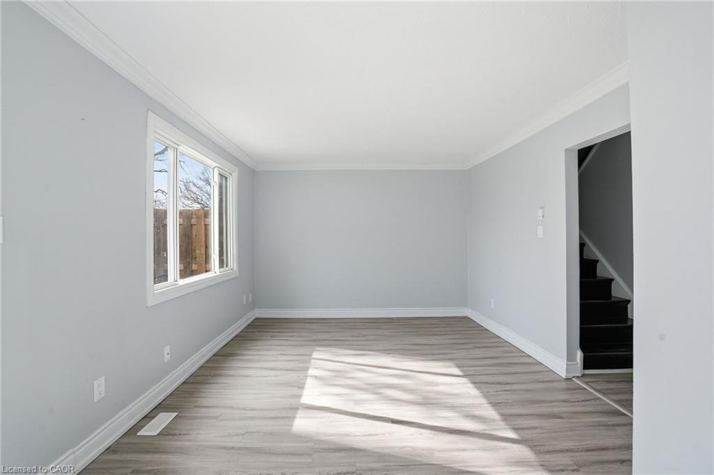 7-125 Limeridge Road W, Hamilton, ON, L9C 2V3 - 12