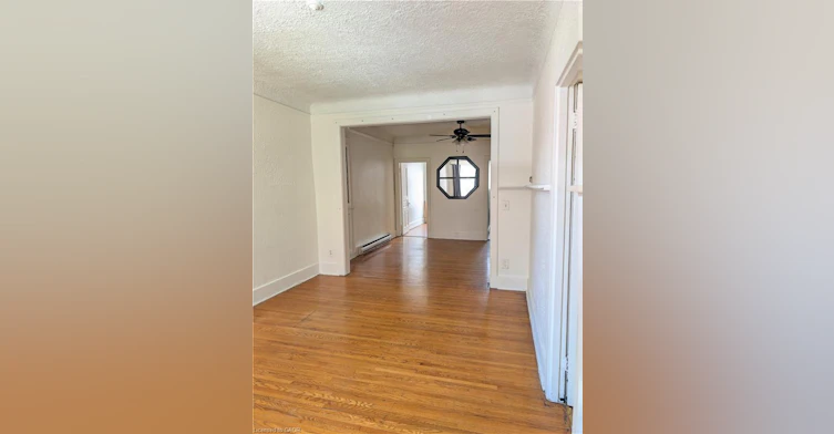 A-359 Brant Street, Burlington, ON, L7R 2E7 - 2