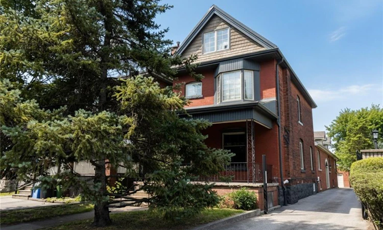 506 Aberdeen Avenue