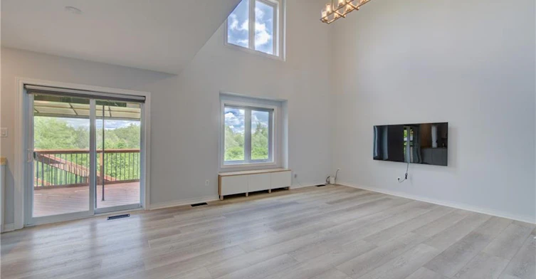 63 Pine Valley Drive, Kitchener, ON, N2P 2V9 - 10