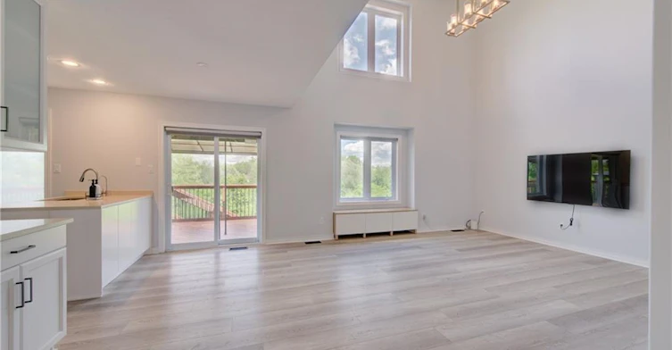 63 Pine Valley Drive, Kitchener, ON, N2P 2V9 - 6