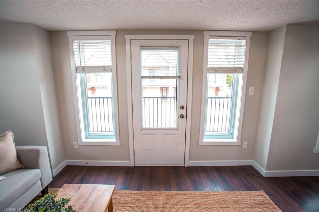B-489 East Avenue, Kitchener, ON, N2H 0A8 - 7