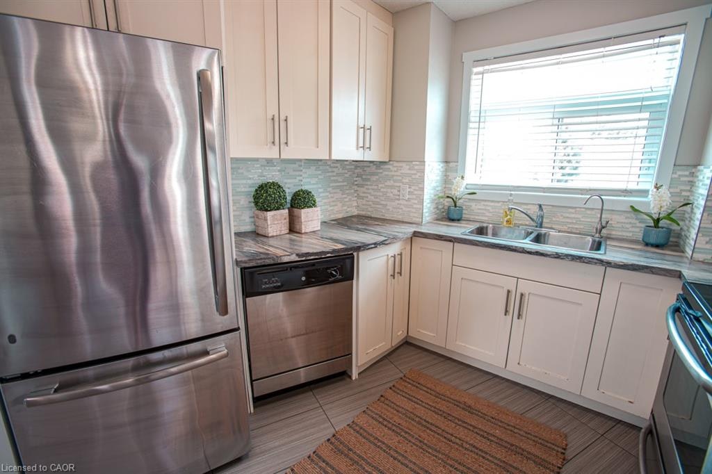 B-489 East Avenue, Kitchener, ON, N2H 0A8 - 15