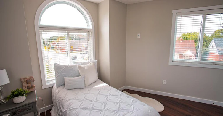 B-489 East Avenue, Kitchener, ON, N2H 0A8 - 32