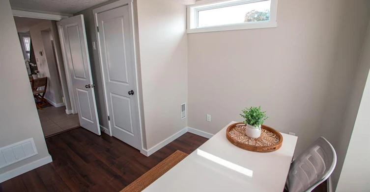 B-489 East Avenue, Kitchener, ON, N2H 0A8 - 21