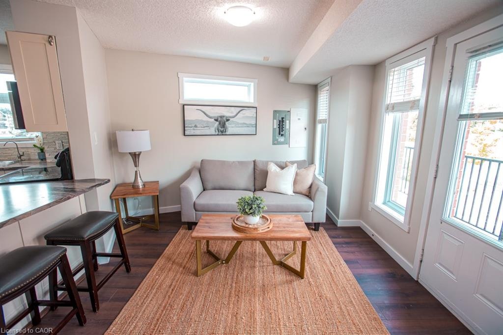 B-489 East Avenue, Kitchener, ON, N2H 0A8 - 4