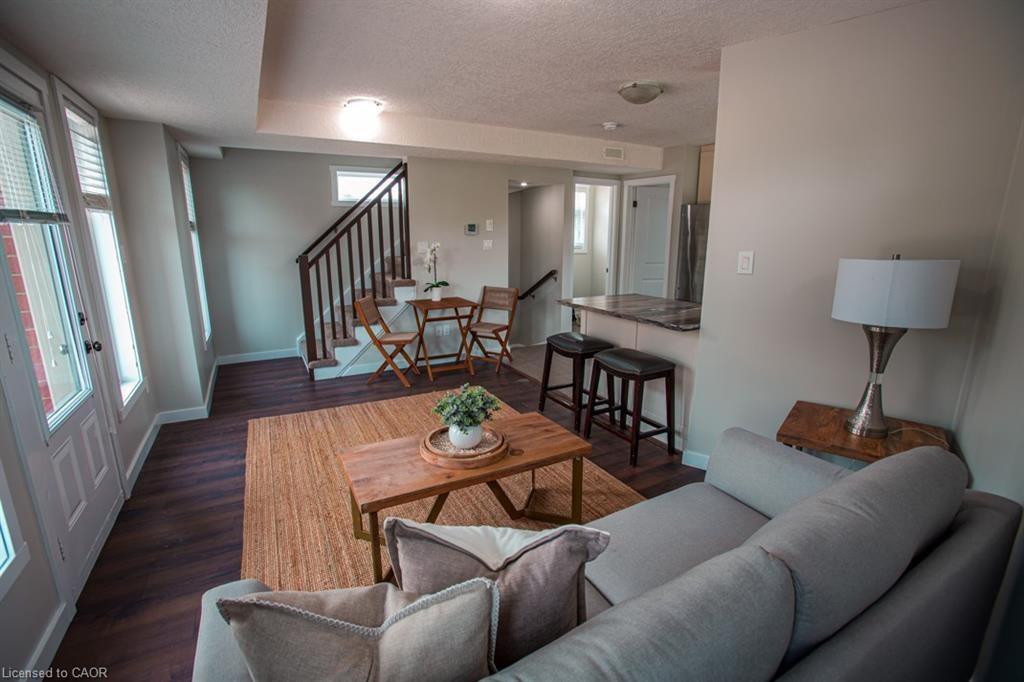 B-489 East Avenue, Kitchener, ON, N2H 0A8 - 3