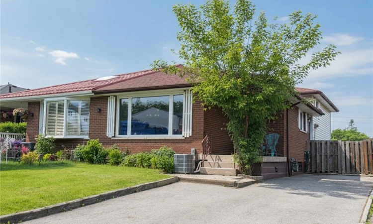 68 Tindale Court