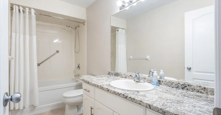 25 Liddycoat Lane, Hamilton, ON, L9G 0A7 - 21