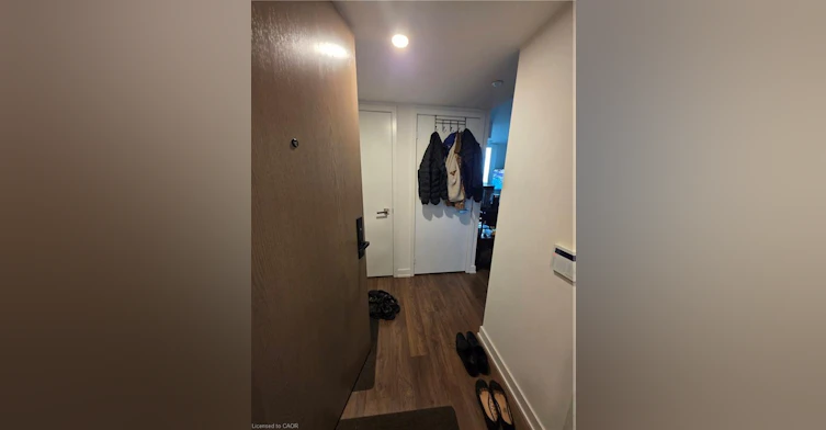 426-30 Tretti Way, Toronto, ON, M3H 0E3 - 12