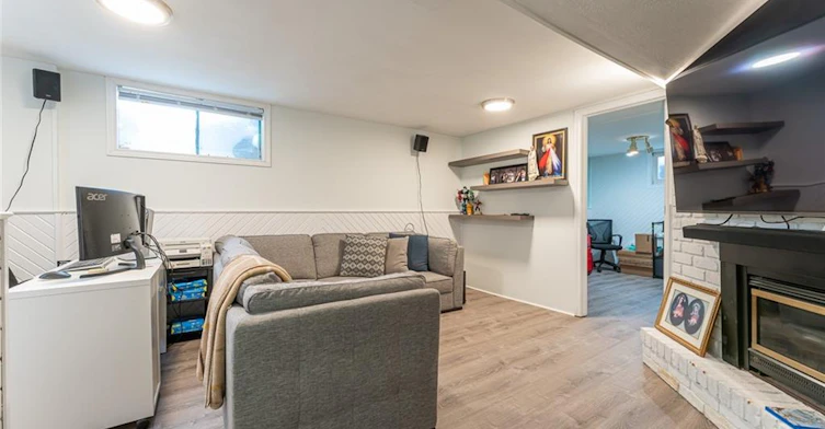 206 6th Avenue E, Owen Sound, ON, N4K 2T3 - 21