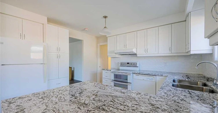 Upper-2393 Whaley Drive, Mississauga, ON, L5B 2B3 - 4
