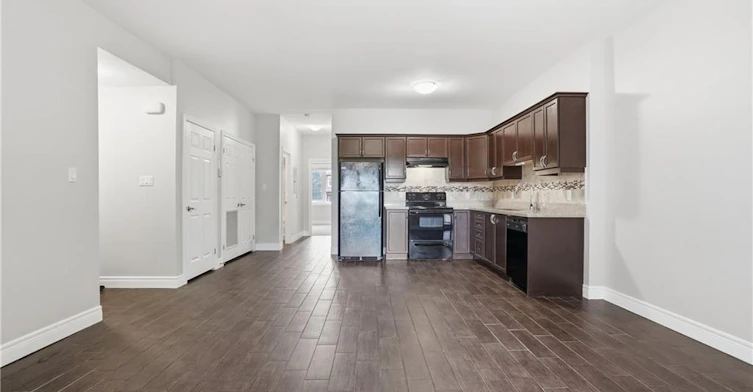 2-144 King Street W, Hamilton, ON, L8G 0A9 - 9