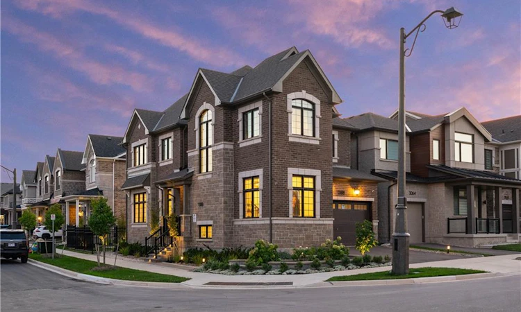 1388 Aymond Crescent
