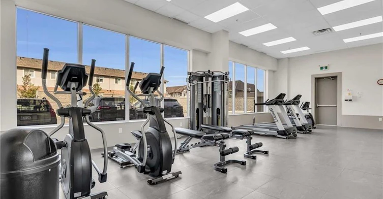 903-550 North Service Road, Grimsby, ON, L3M 4E8 - 18