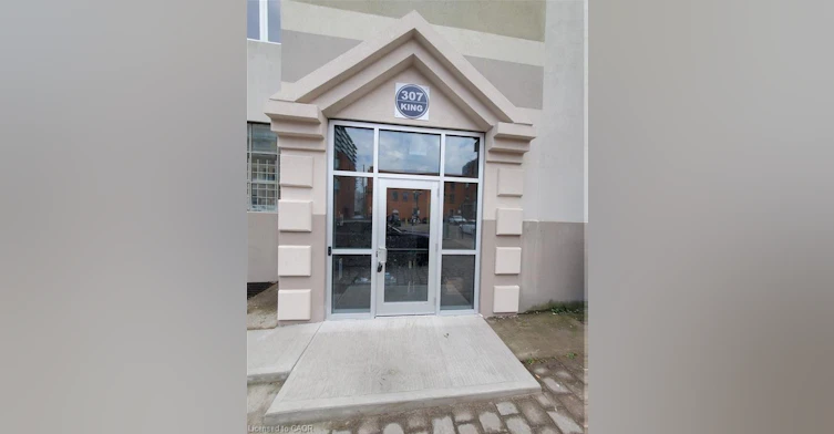 206-307 King Street E, Hamilton, ON, L8N 1C1