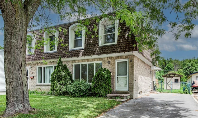 76 Pepperwood Crescent