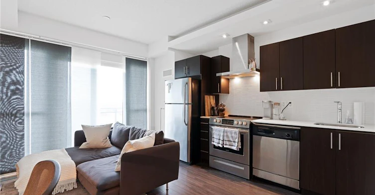 1823-165 Legion Road N, Toronto, ON, M8Y 0B3 - 5