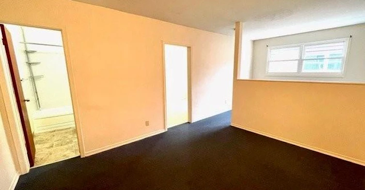 10-12 Broad Street, Brantford, ON, N3R 4E3 - 3