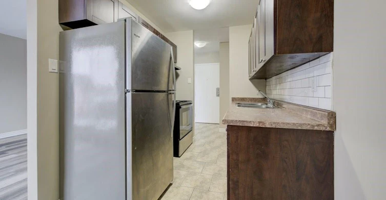 210-390 Admiral Drive, London, ON, N5V 3C2 - 5
