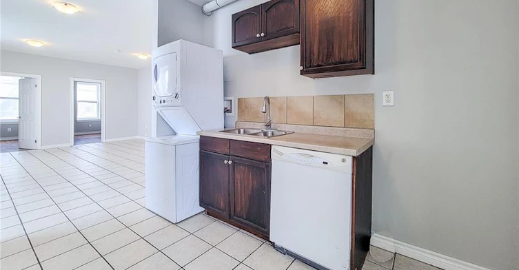 1-340 1/2 Barton Street E, Hamilton, ON, L8L 2X7 - 11
