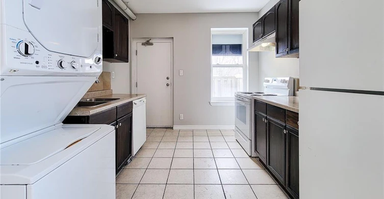 1-340 1/2 Barton Street E, Hamilton, ON, L8L 2X7 - 9