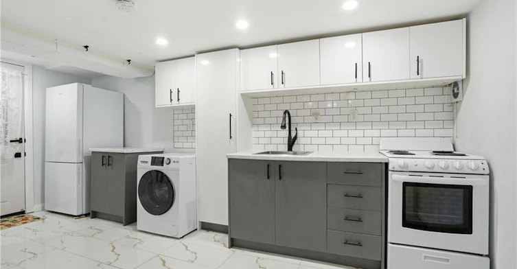 Lower-4849 Willmott Street, Niagara Falls, ON, L2E 1Z5 - 3