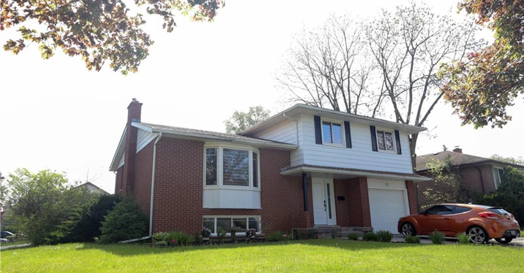 77 Orchard Mill Crescent, Kitchener, ON, N2P 1T2 - 2
