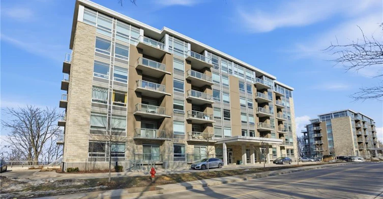 307-467 Charlton Avenue E, Hamilton, ON, L8N 0B3
