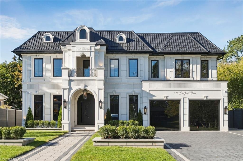 517 Stafford Drive, Oakville, ON, L6L 4M4