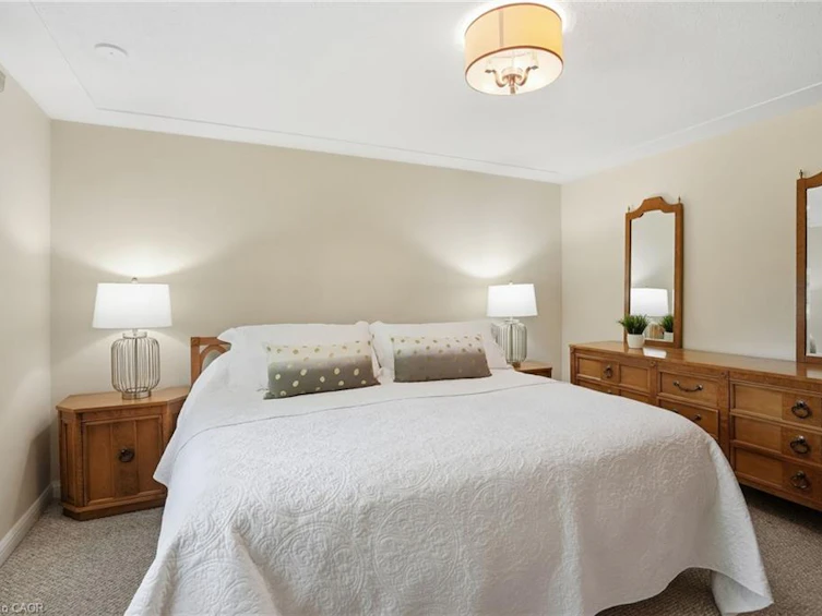 1321 Fairway Court, Burlington, ON, L7P 1M5 - 23