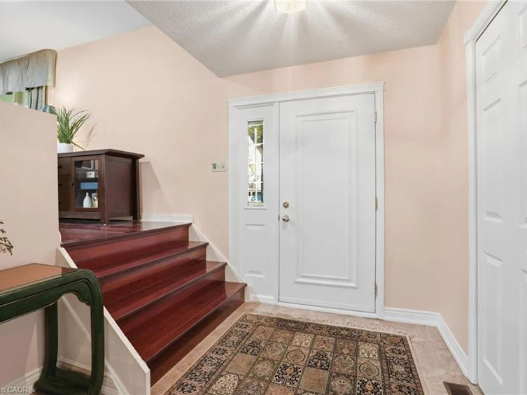 1321 Fairway Court, Burlington, ON, L7P 1M5 - 4