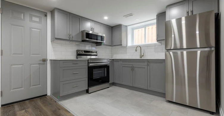 Lower-291 East 24th Street, Hamilton, ON, L8V 2Y7 - 8