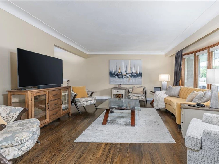 170 Seminole Road, Hamilton, ON, L9G 1Y8 - 4