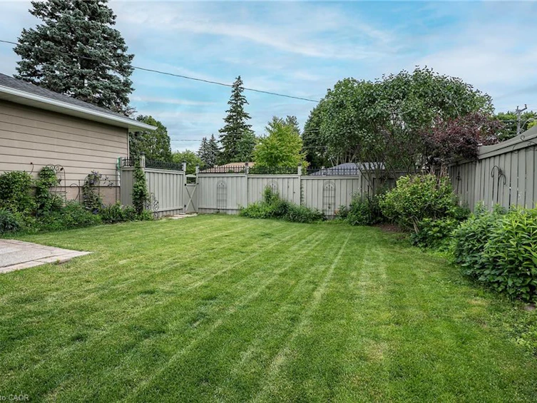 170 Seminole Road, Hamilton, ON, L9G 1Y8 - 25