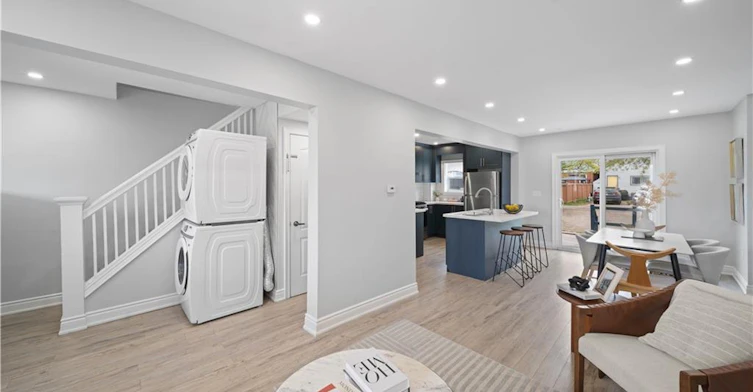 Upper-305 Weir Street N, Hamilton, ON, L8H 5G4 - 3