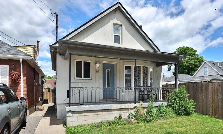 73 Harrison Avenue
