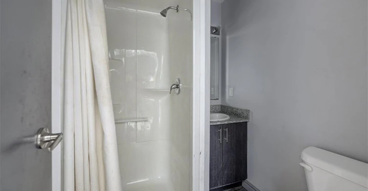 G105-275 Larch Street, Waterloo, ON, N2L 3R2 - 20