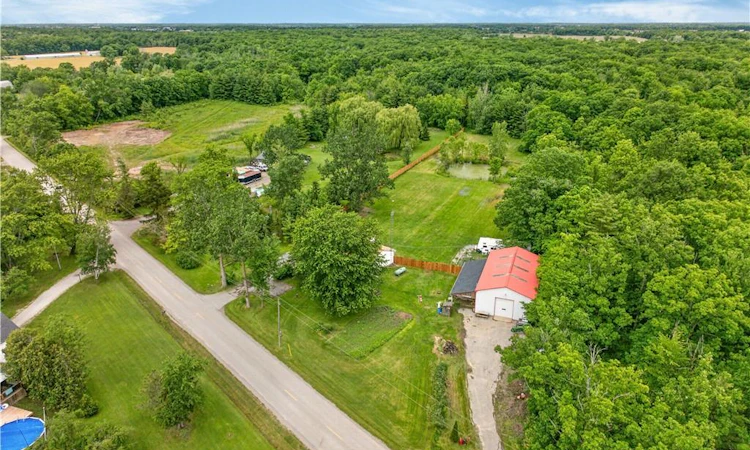 8223 Concession 5 Road