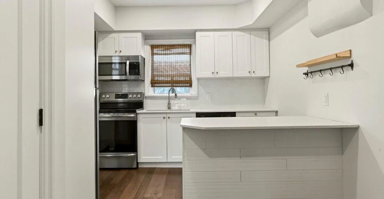 112 Burton Street, Hamilton, ON, L8L 3R5 - 7