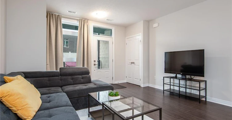 1D-155 Thomas Slee Drive, Kitchener, ON, N2P 0J8 - 8