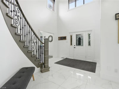 2 Currie Drive - 4